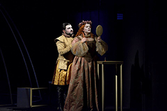 Sonja &Scaron;ari&cacute; Kosovac as Maria Stuarda